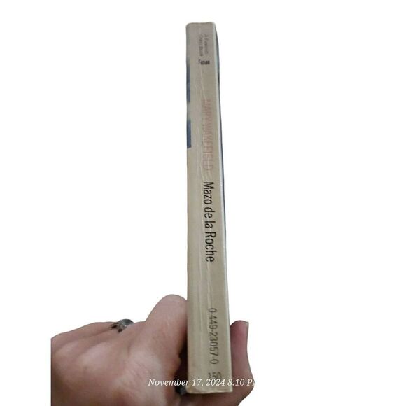 Mary Wakefield my Mazo De La Roche fawcett books - Picture 4 of 4